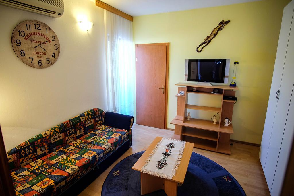 Studio Apartments Shanti Zadar Quarto foto