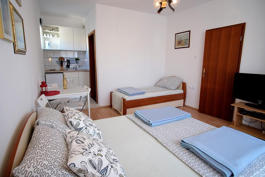 Studio Apartments Shanti Zadar Quarto foto